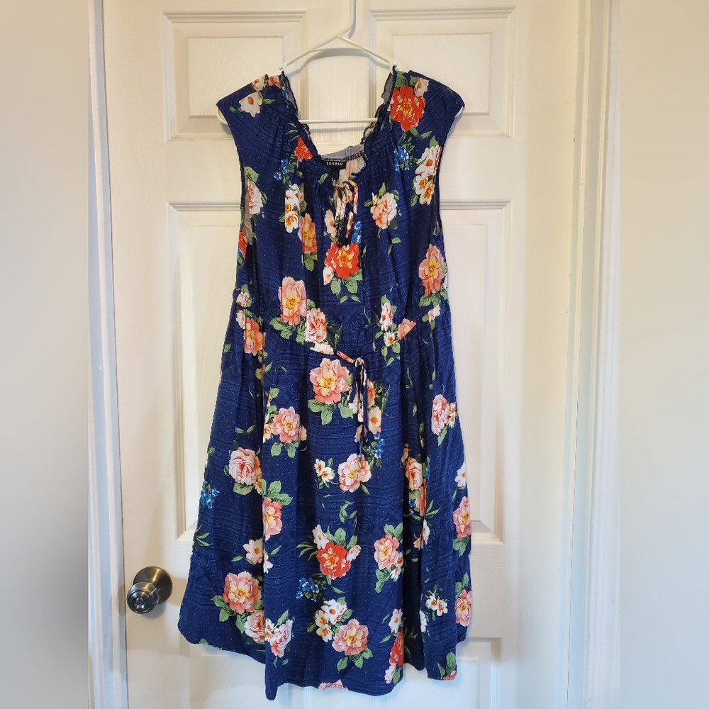 Torrid floral dress size 1